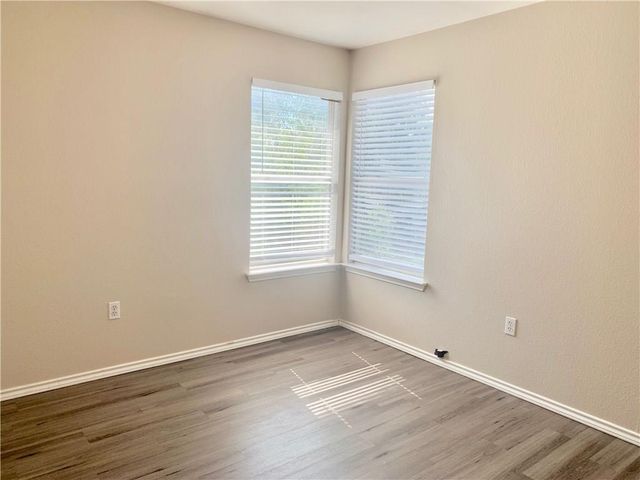 1121 Terry DR B, Austin, TX 78721