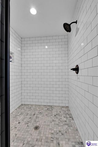 175 Falls Lane, Leitchfield, KY 42754