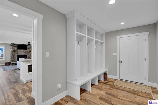 175 Falls Lane, Leitchfield, KY 42754