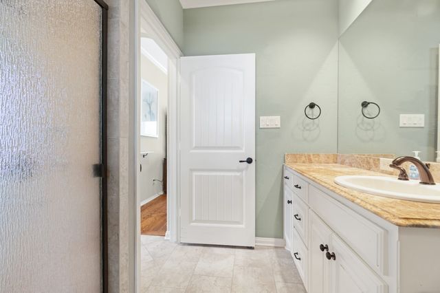 1904 Melbourne Drive, Pantego, TX 76013
