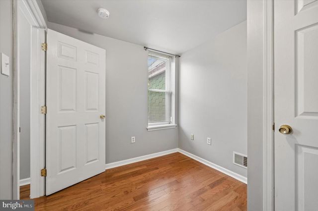 3305 KRAIL ST, Philadelphia, PA 19129