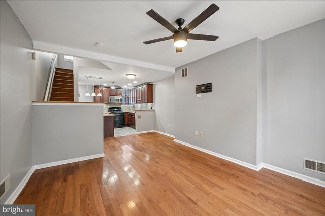 3305 KRAIL ST, Philadelphia, PA 19129