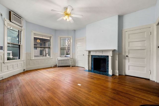 28 Winslow Rd, Brookline, MA 02446