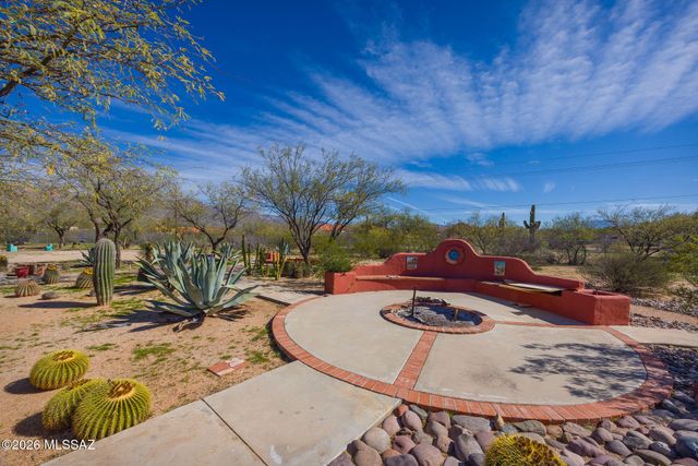 3832 N Tres Lomas Place, Tucson, AZ 85749