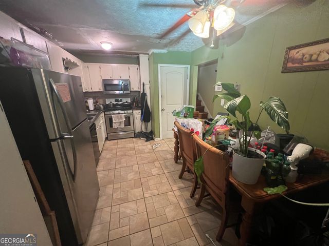 4889 Pinedale Drive, Forest Park, GA 30297