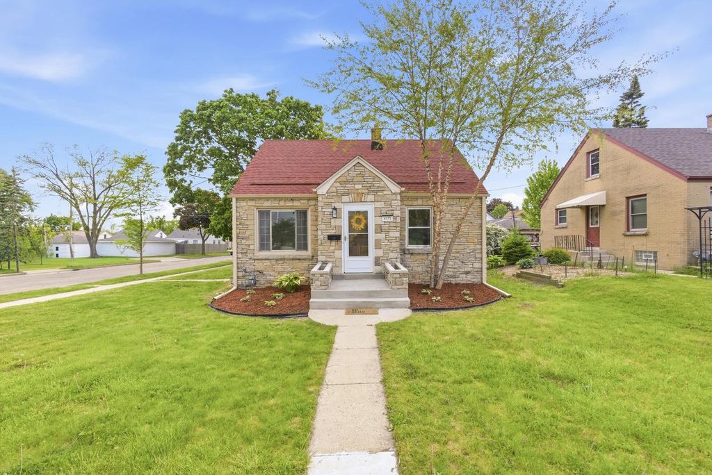 4175 S 5th STREET, Milwaukee, WI 53207