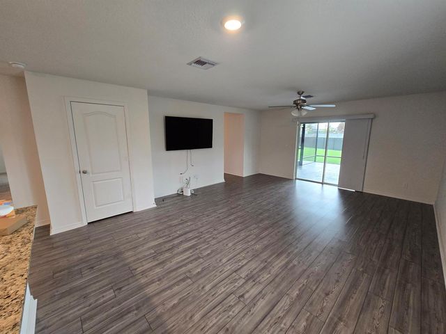 2198 SW Algiers Street, Port St. Lucie, FL 34953
