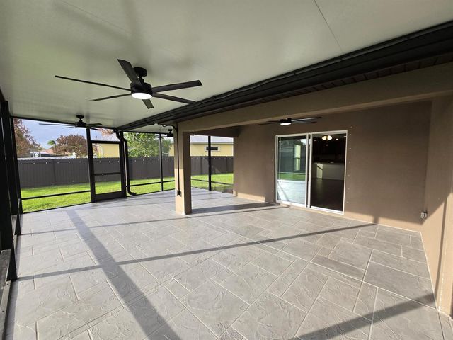 2198 SW Algiers Street, Port St. Lucie, FL 34953