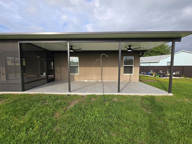 2198 SW Algiers Street, Port St. Lucie, FL 34953
