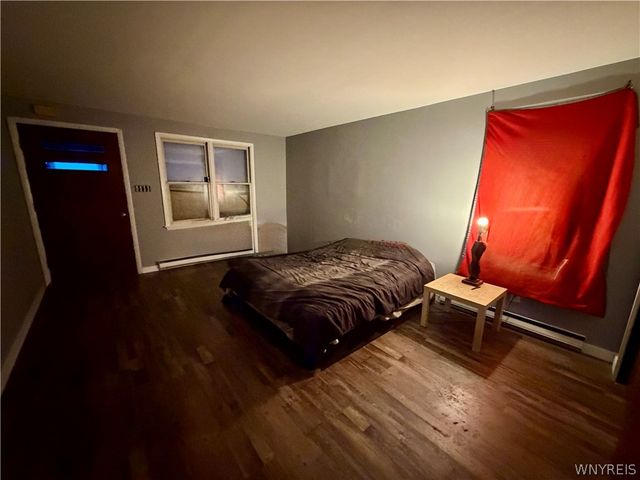 1239 North Military Road, Niagara Falls, NY 14304