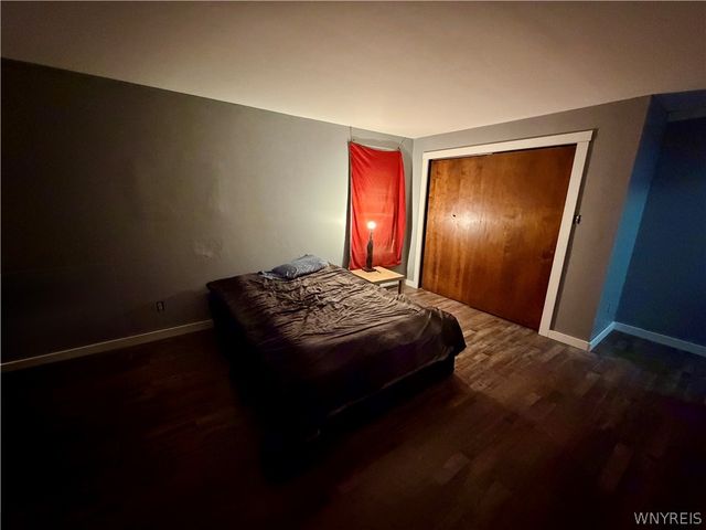 1239 North Military Road, Niagara Falls, NY 14304