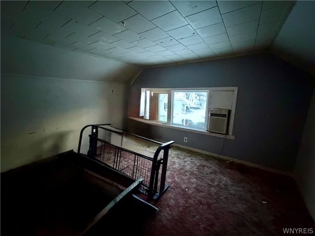 1239 North Military Road, Niagara Falls, NY 14304