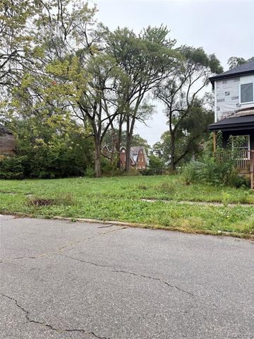 4770 Seminole Street, Detroit, MI 48214