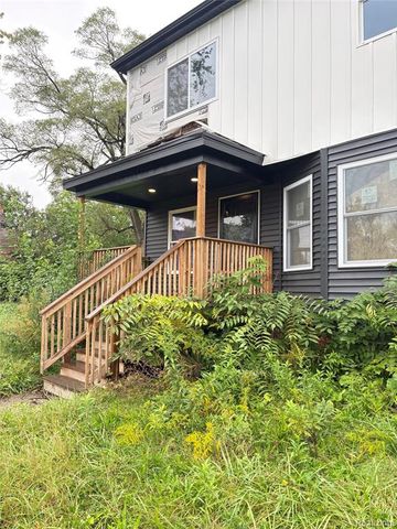 4770 Seminole Street, Detroit, MI 48214