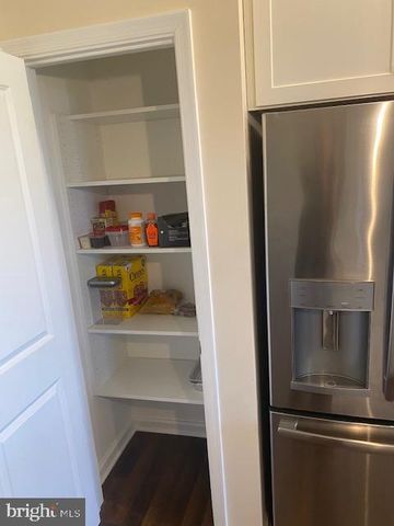 14 RACCOON LANE, Barnegat, NJ 08005