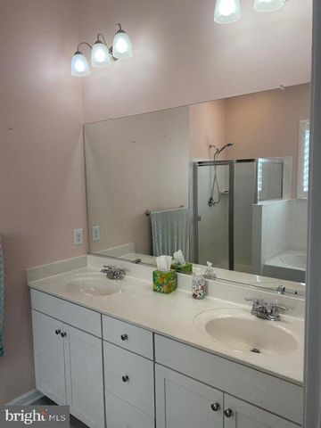 14 RACCOON LANE, Barnegat, NJ 08005