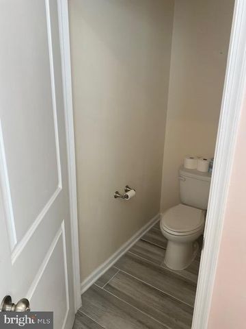 14 RACCOON LANE, Barnegat, NJ 08005