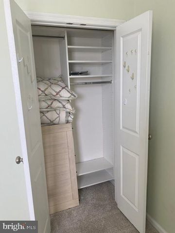 14 RACCOON LANE, Barnegat, NJ 08005