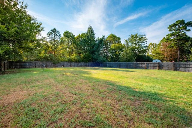116 Valderrama Drive, Benton, AR 72015
