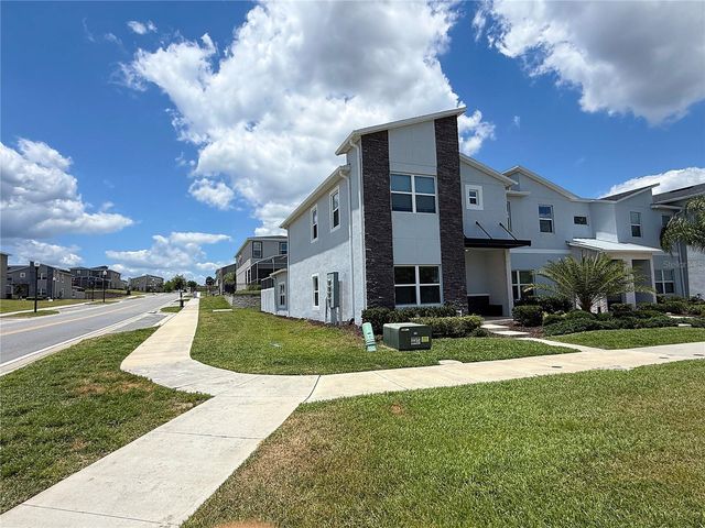 1098 SPLASH SHOT PLACE, Davenport, FL 33896