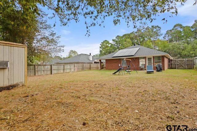 600 Frederick Circle, Flint, TX 75762