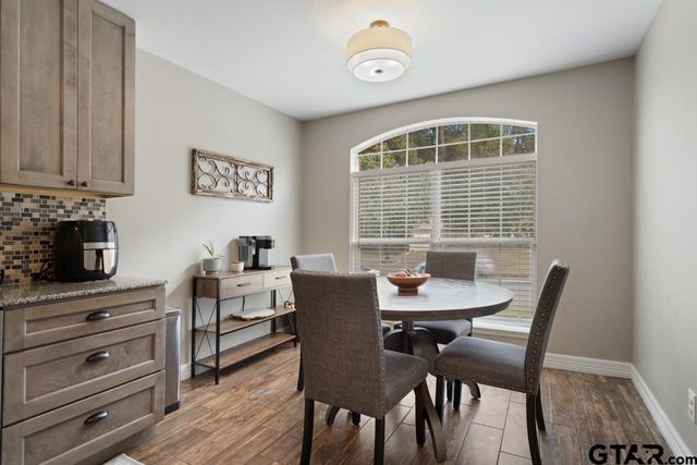 600 Frederick Circle, Flint, TX 75762