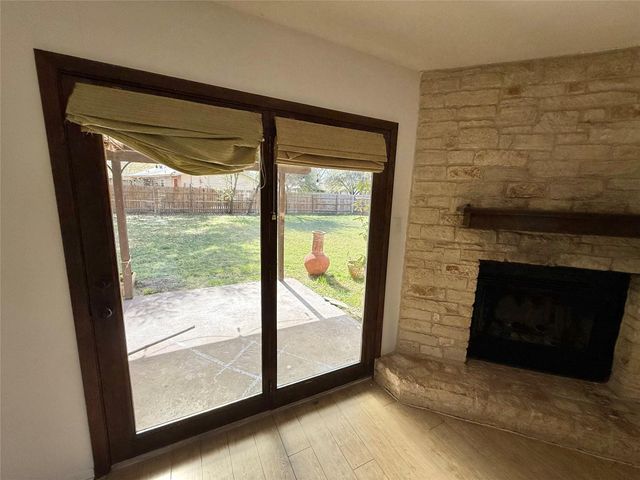 8301 Weyburn DR, Austin, TX 78757