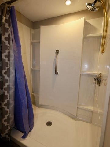 133 Whipple St, Worcester, MA 01610
