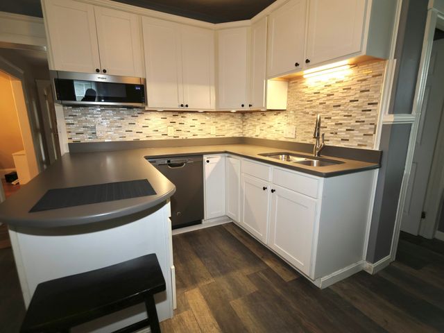 133 Whipple St, Worcester, MA 01610