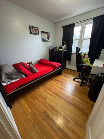 158 Swain Avenue, Meriden, CT 06450