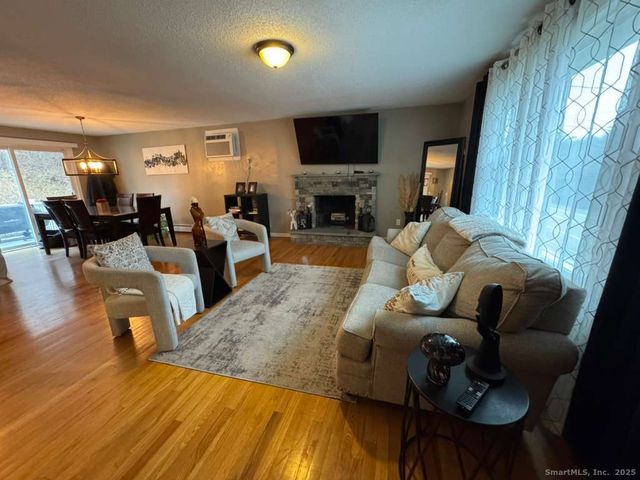 158 Swain Avenue, Meriden, CT 06450