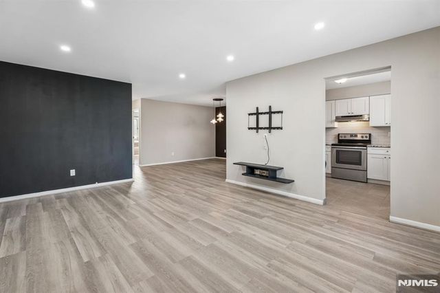 112 Mill Street H, Belleville, NJ 07109