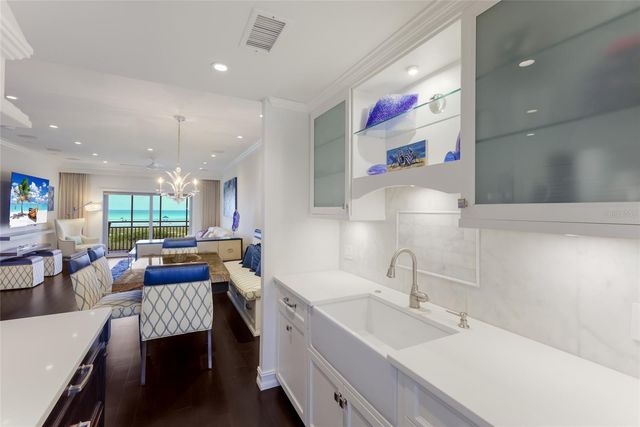 7001 GULF OF MEXICO DRIVE 24, Longboat Key, FL 34228