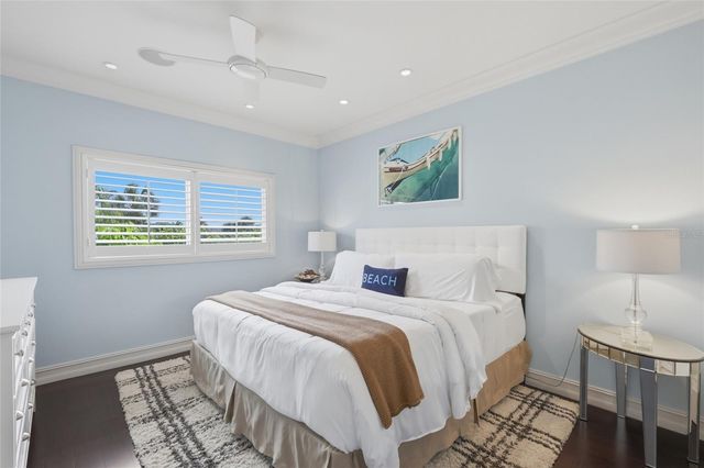 7001 GULF OF MEXICO DRIVE 24, Longboat Key, FL 34228