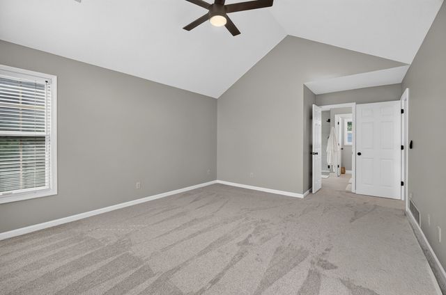 5620 Dodds Drive, Bettendorf, IA 52722