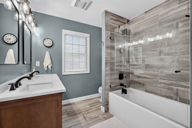 5620 Dodds Drive, Bettendorf, IA 52722