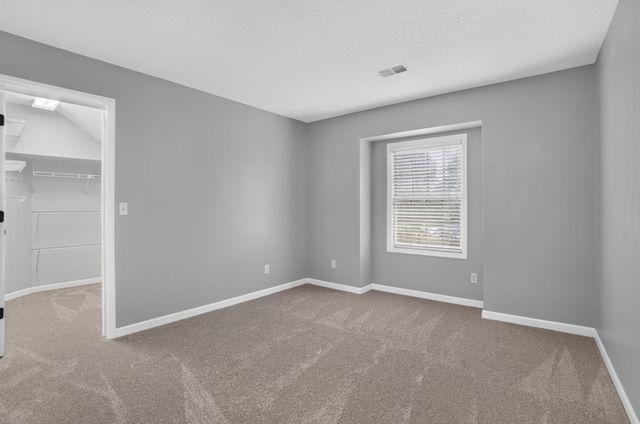 5620 Dodds Drive, Bettendorf, IA 52722