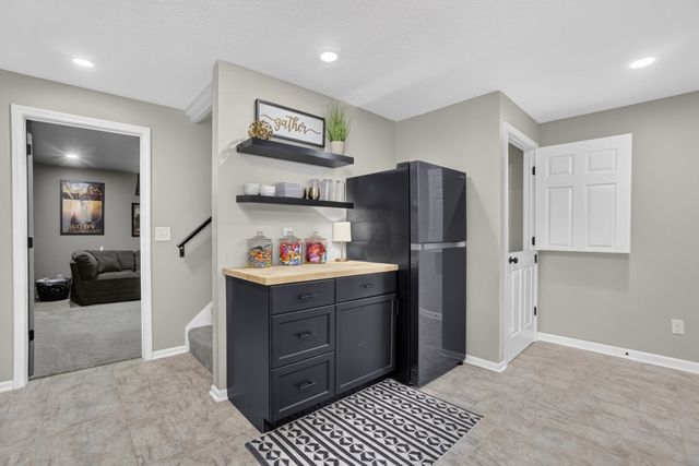5620 Dodds Drive, Bettendorf, IA 52722
