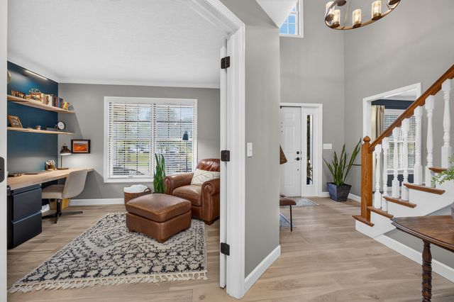 5620 Dodds Drive, Bettendorf, IA 52722