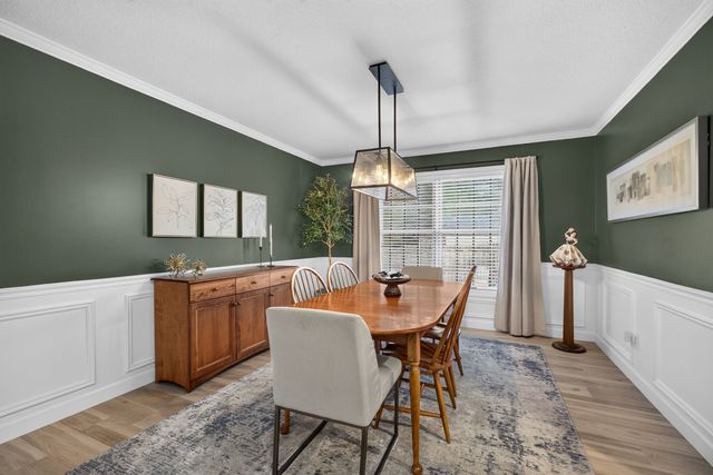 5620 Dodds Drive, Bettendorf, IA 52722