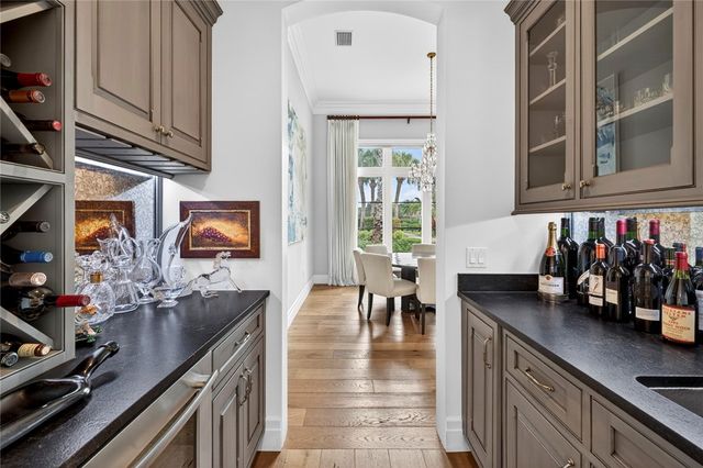 16 W Sea Colony Drive, Vero Beach, FL 32963