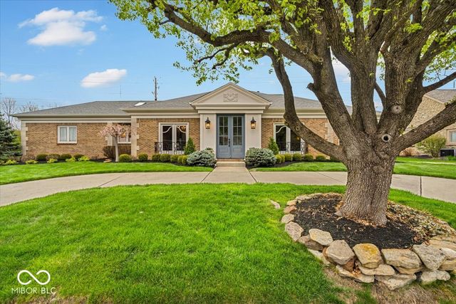 958 Tamarack Cir N Drive, Indianapolis, IN 46260