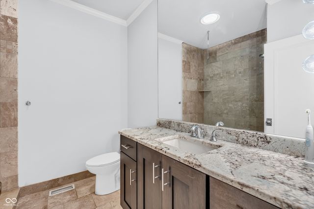 958 Tamarack Cir N Drive, Indianapolis, IN 46260