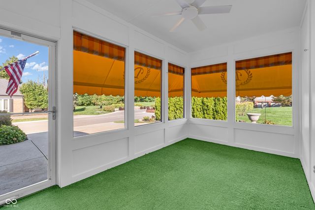 958 Tamarack Cir N Drive, Indianapolis, IN 46260