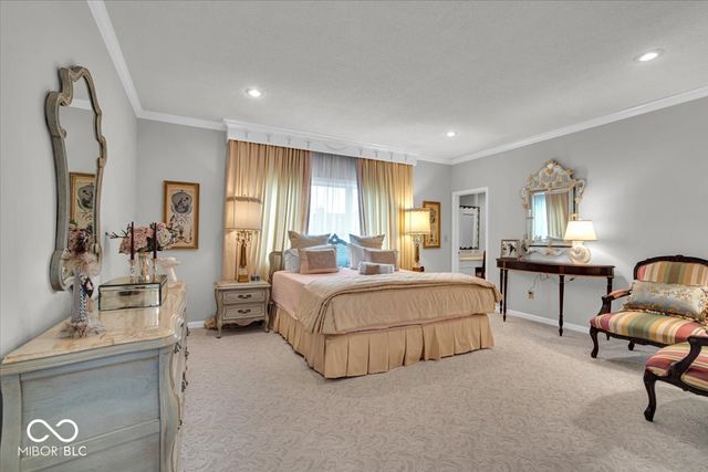 958 Tamarack Cir N Drive, Indianapolis, IN 46260