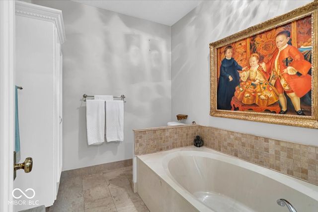 958 Tamarack Cir N Drive, Indianapolis, IN 46260