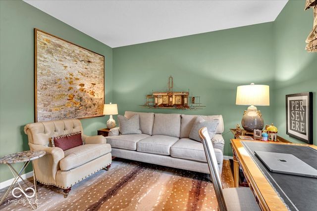 958 Tamarack Cir N Drive, Indianapolis, IN 46260