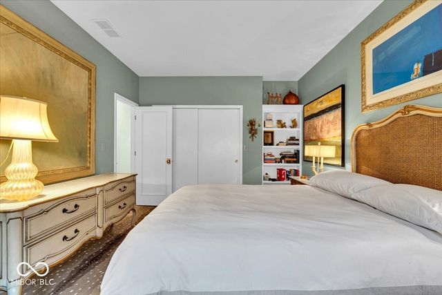 958 Tamarack Cir N Drive, Indianapolis, IN 46260