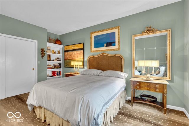 958 Tamarack Cir N Drive, Indianapolis, IN 46260