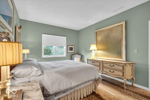 958 Tamarack Cir N Drive, Indianapolis, IN 46260